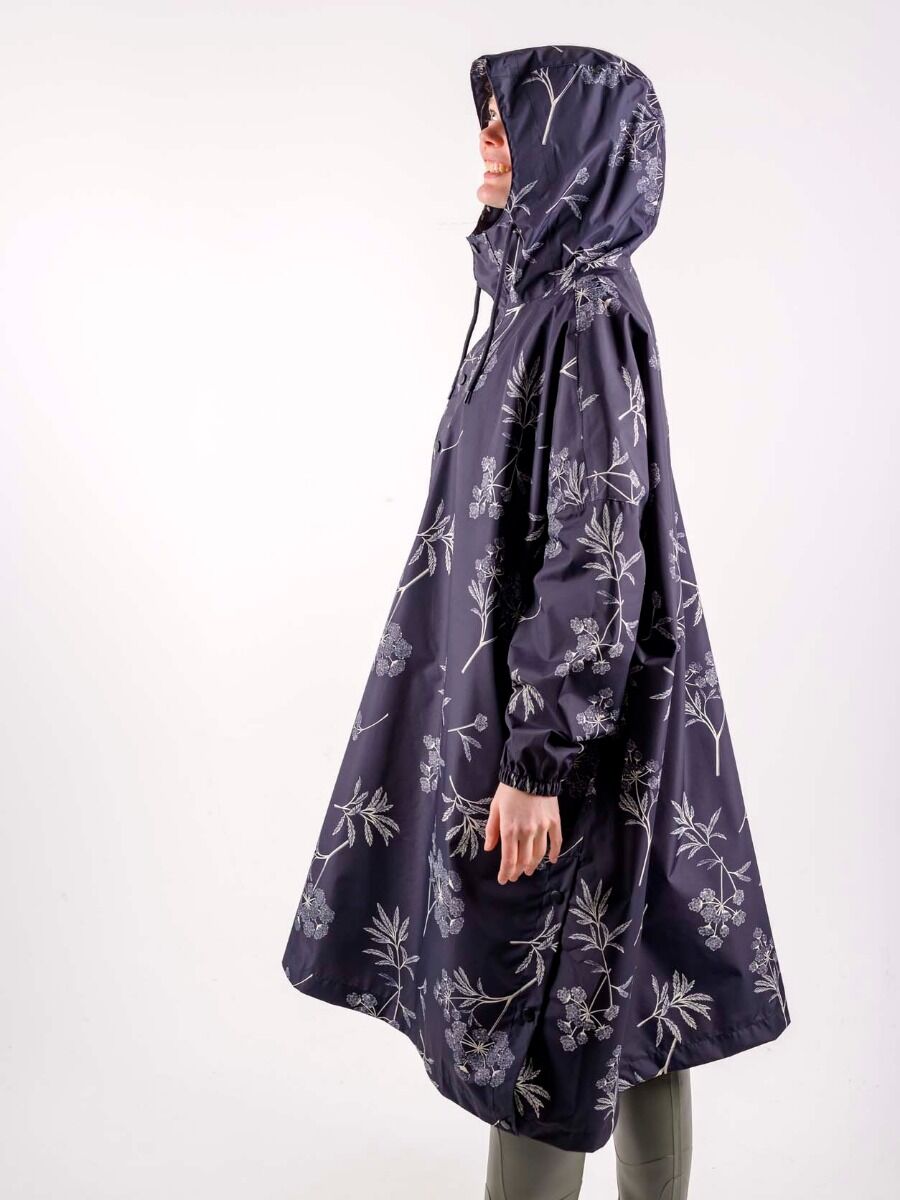 Regnslag til dame. Danefæ regnponcho.