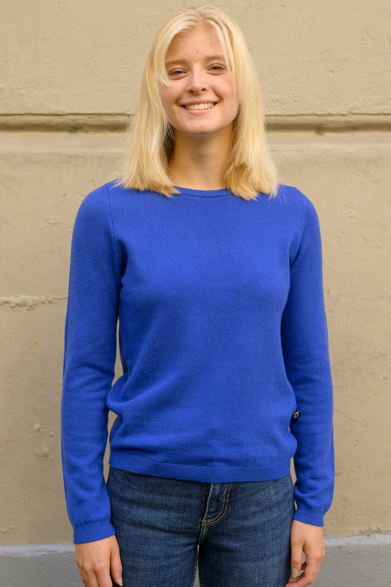 ESS - Bliss Merino Sweater Royal Blue