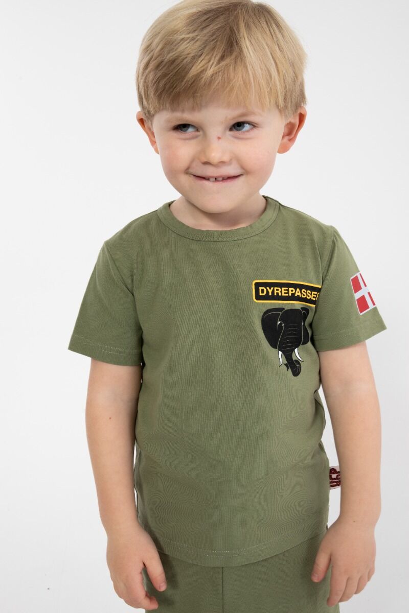 Sød dyrepasser t-shirt til børn med print af elefant