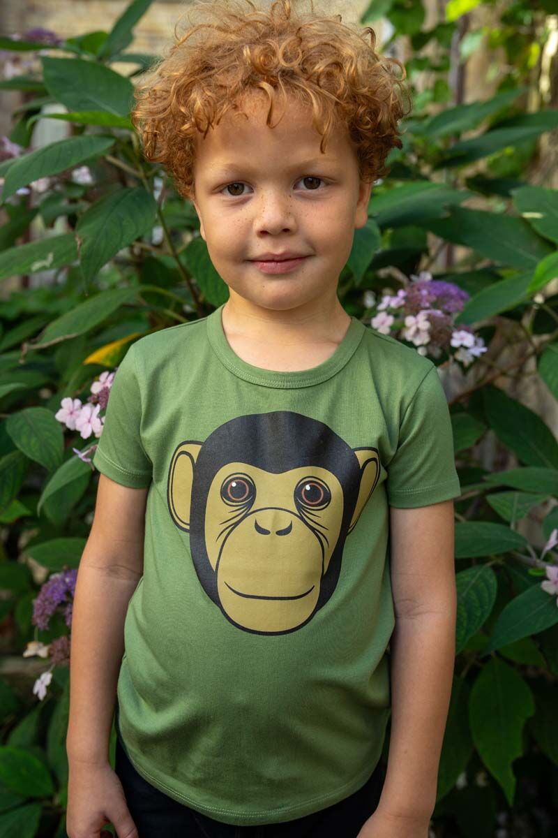 T-shirt til børn med chimpanse