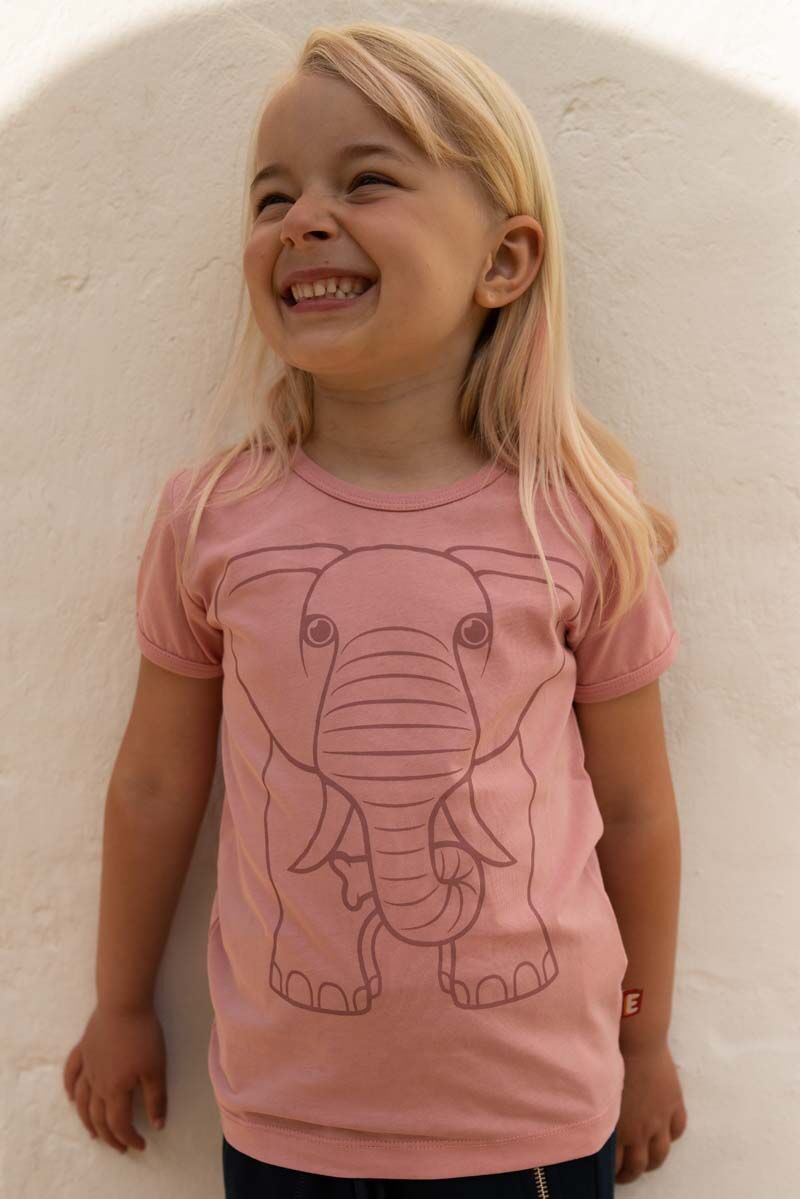 T-shirt til børn med elefant