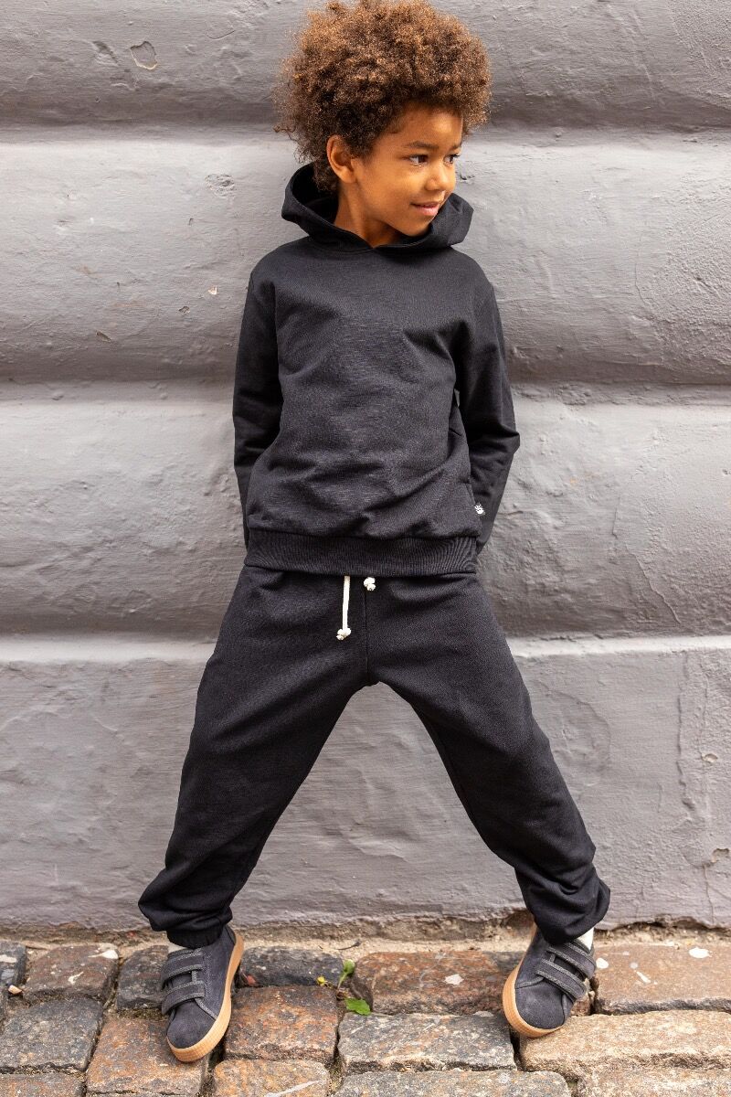 ESS - ORGANIC Danefruit Hoodie Black