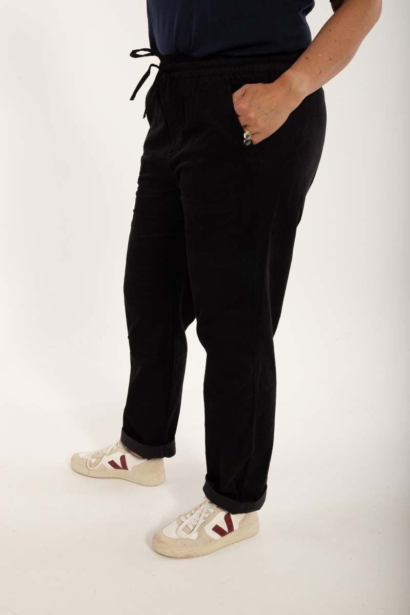 ESS - Daneliseleje Cord Pants Black