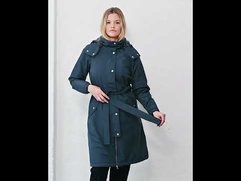 Regnfrakke til dame. Vinter regn frakke med foer.