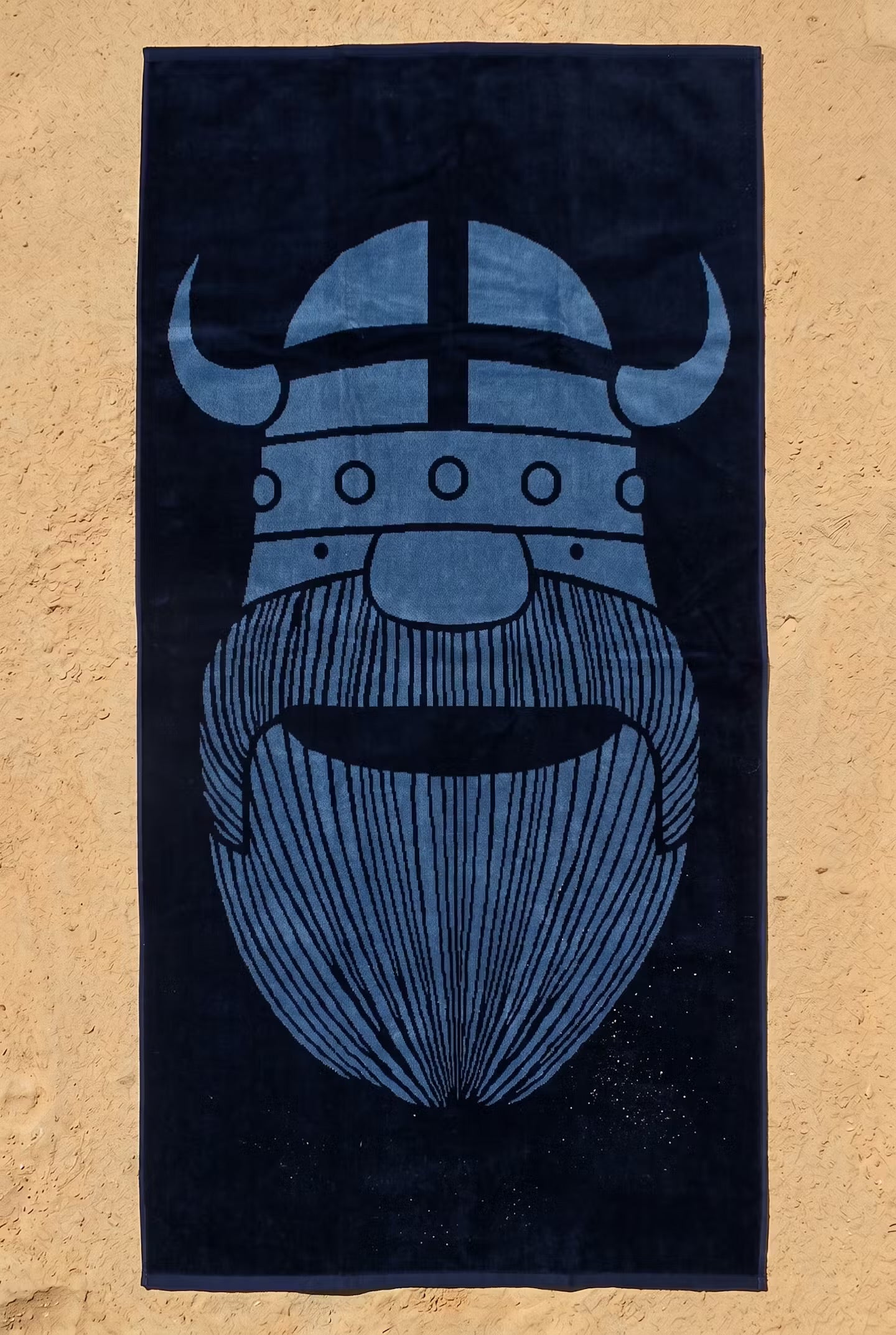 ESS - Danebademester Towel Dark Navy/Porcelaine ERIK