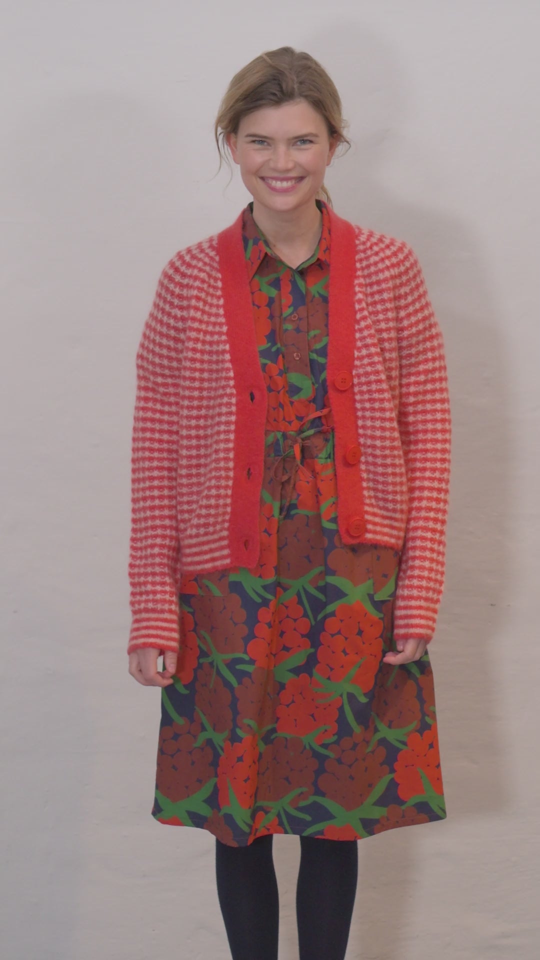 Danadorable Alpaca Cardigan Bright Red/Powder