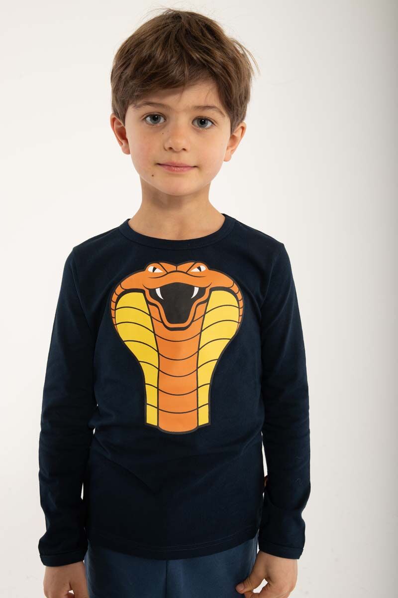 Bluse med kobra slange