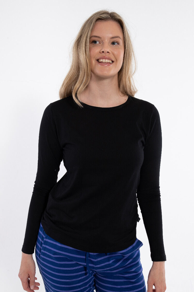 Lækker langærmet bluse i sort til kvinder