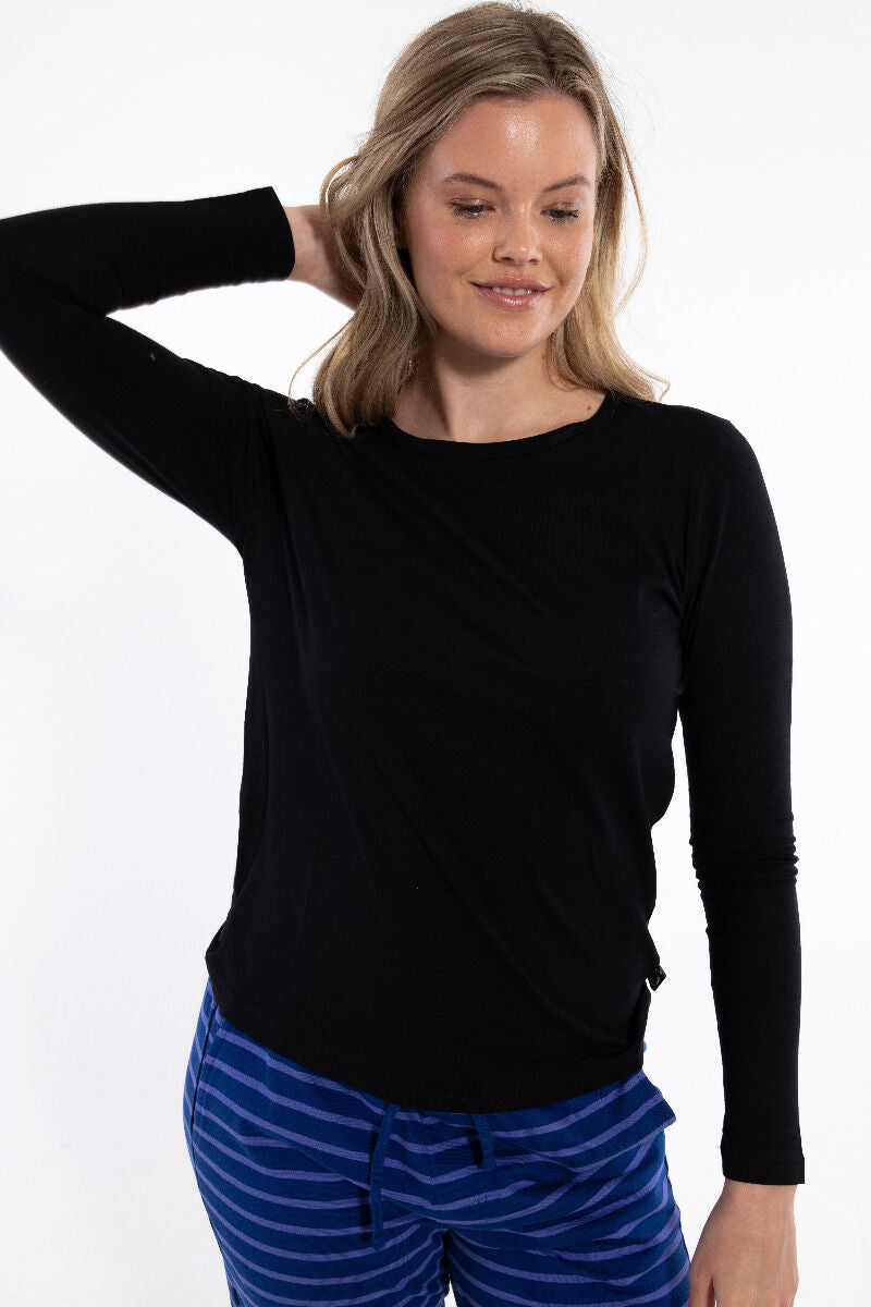Lækker langærmet bluse i sort til kvinder