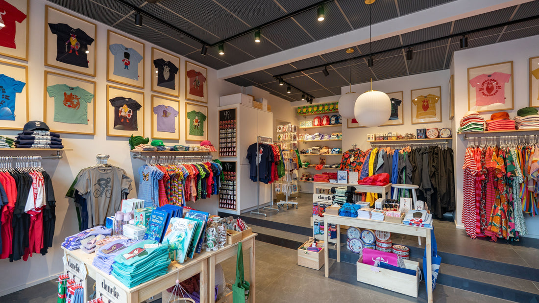 Besøg Danefæs nye souvenirbutik nær Nørreport! Nørre Voldgade 19, 1358 København