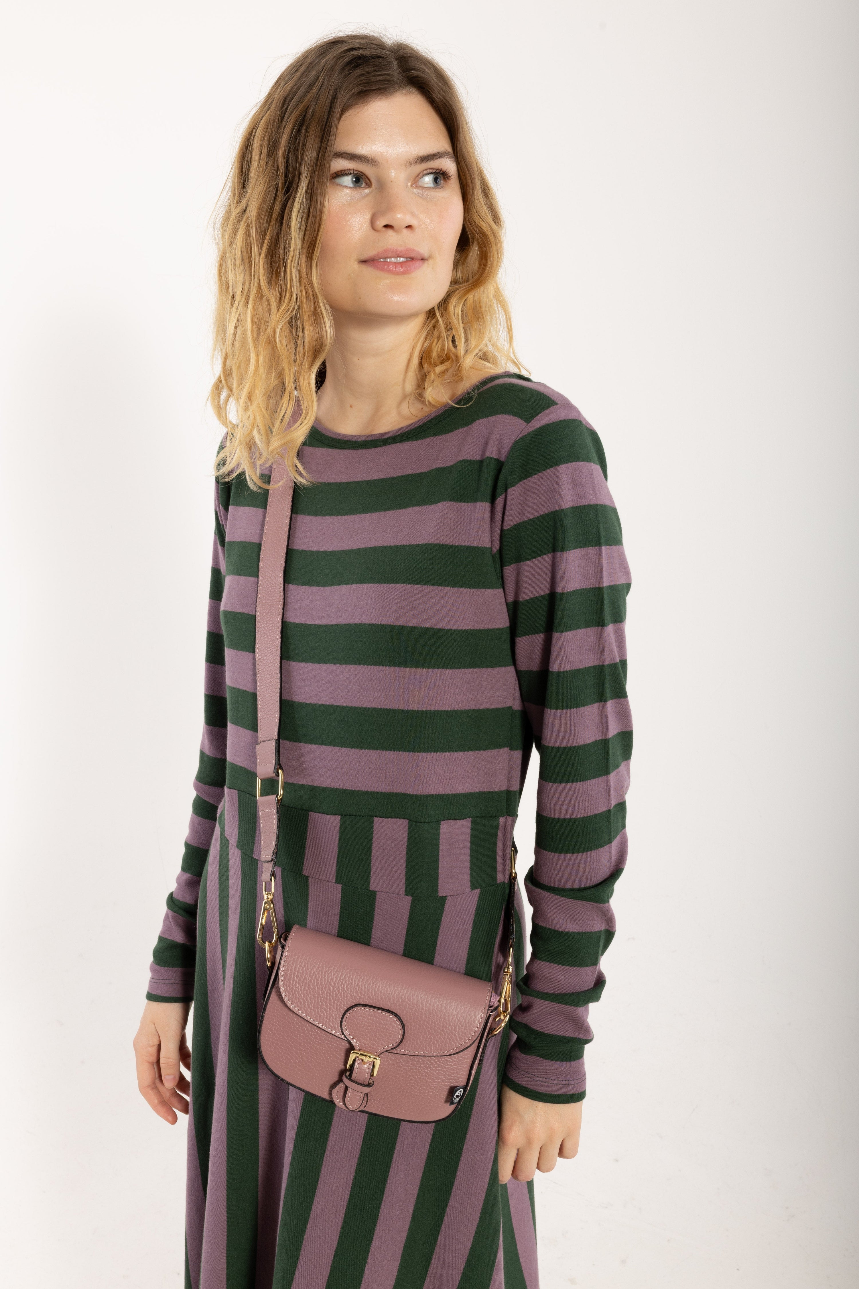 Lædertasker til damer – håndlavede lædertasker i premium kvalitet fra Italien 👜