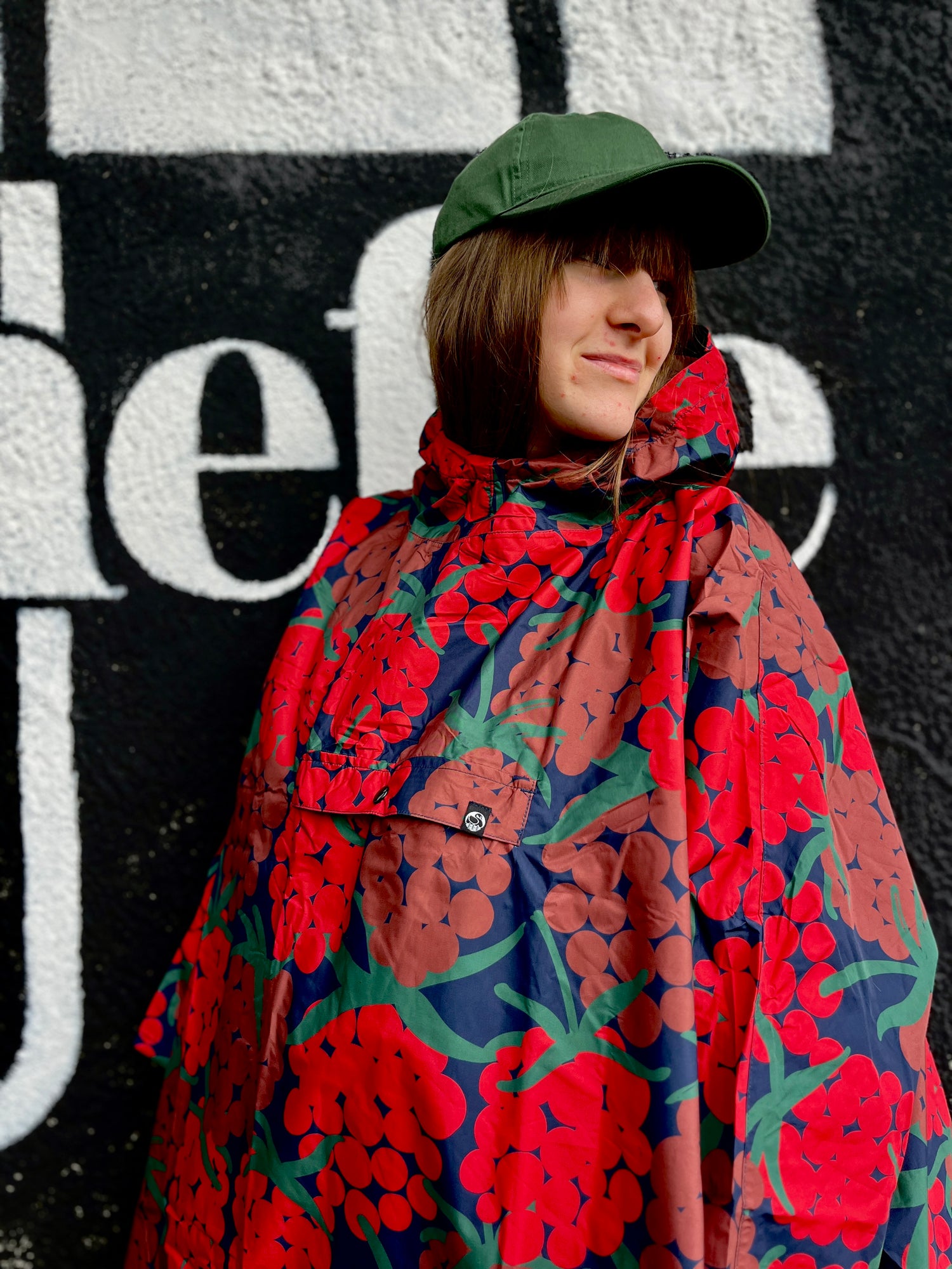 Danepackit Rainponcho Dk Red MAXIBERRY