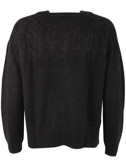 Danaarluk Sweater Black