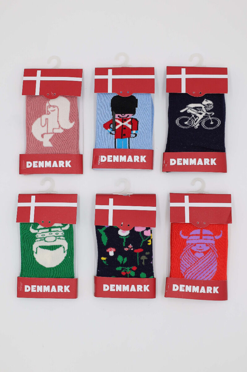 Søde navyblå sokker i bambusmix med print af cyklende viking til børn
