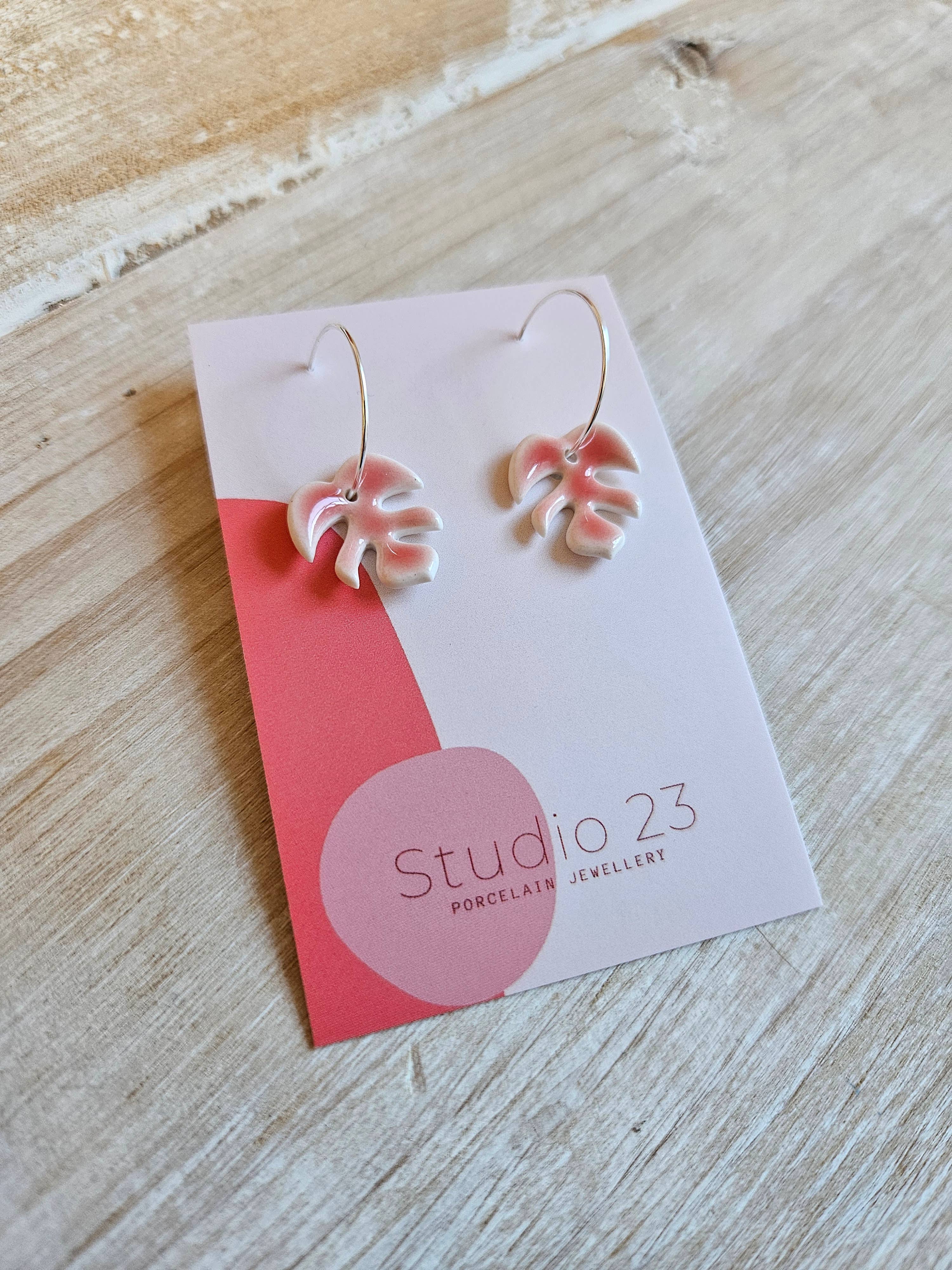 Studio 23 Drop Leaf Earring Pair Lilac