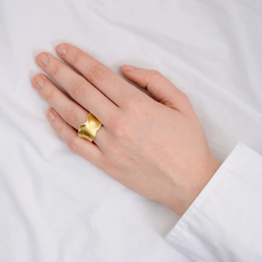 Wide Ring Gold