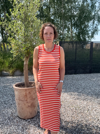 ESS - Danerootbeer Ribbing Dress Bright Red/Chalk