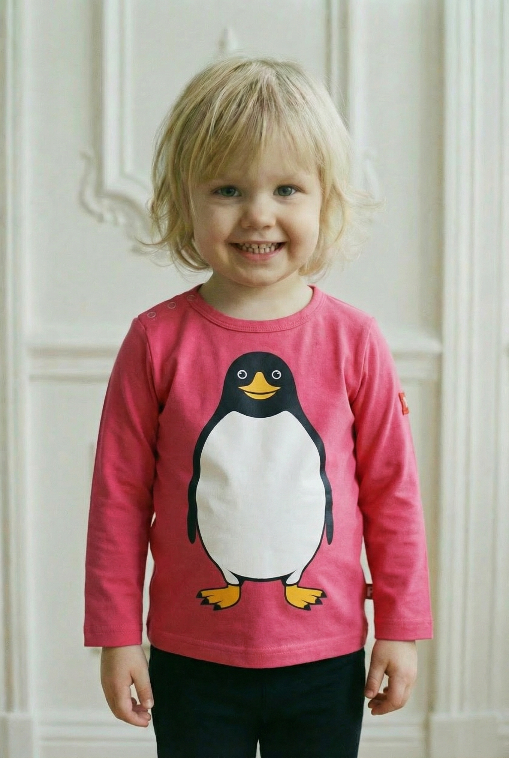 Dyrcritter Baby T Raspberry Sorbet PINGVIN