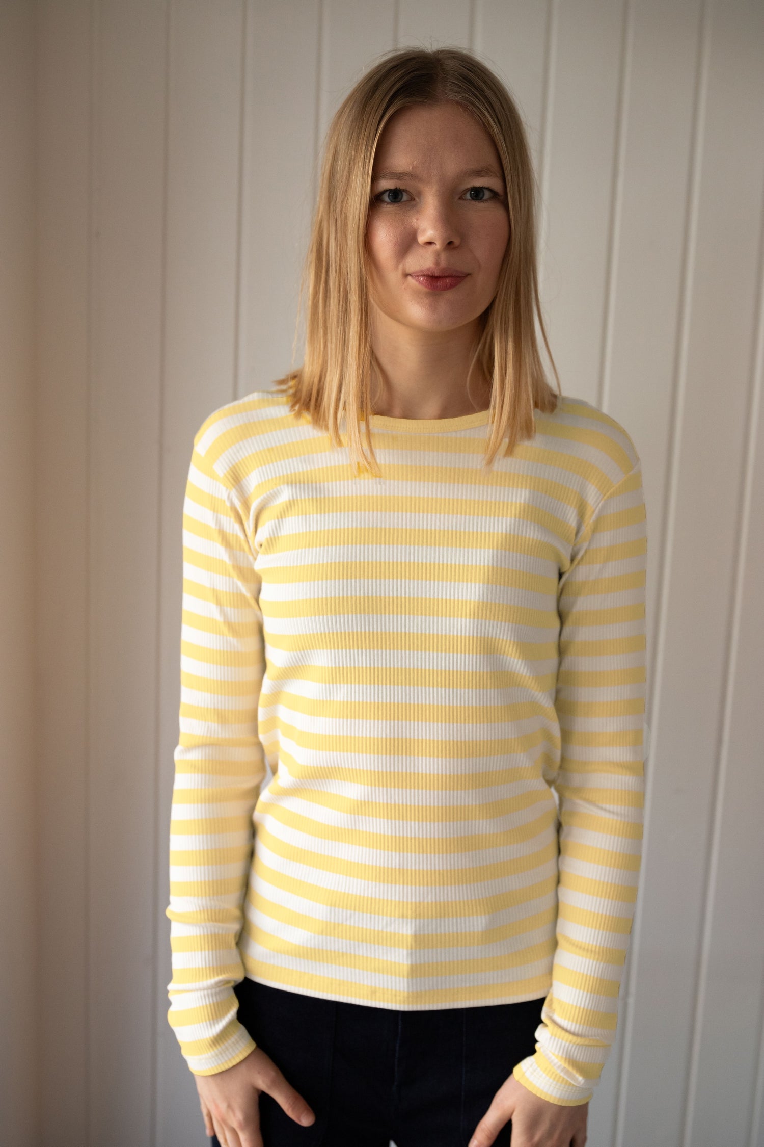 ESS - Danepartner LS Faded Yellow/Chalk