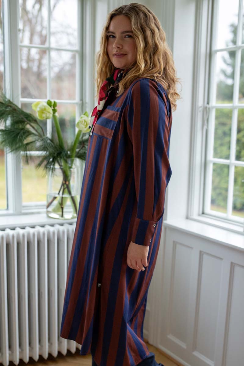 Danefolk Sateen Twill Dress Dk Navy/Dk Merlot