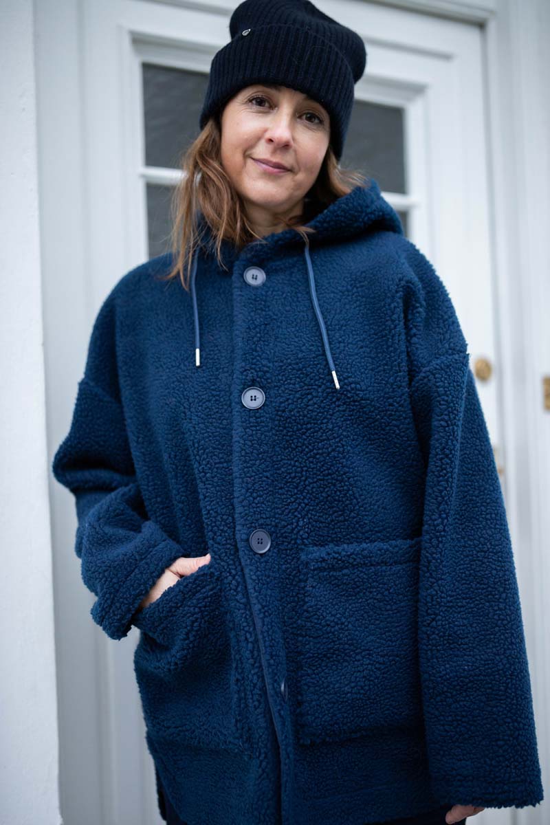 Fuzzy navyblå fleecejakke til kvinder