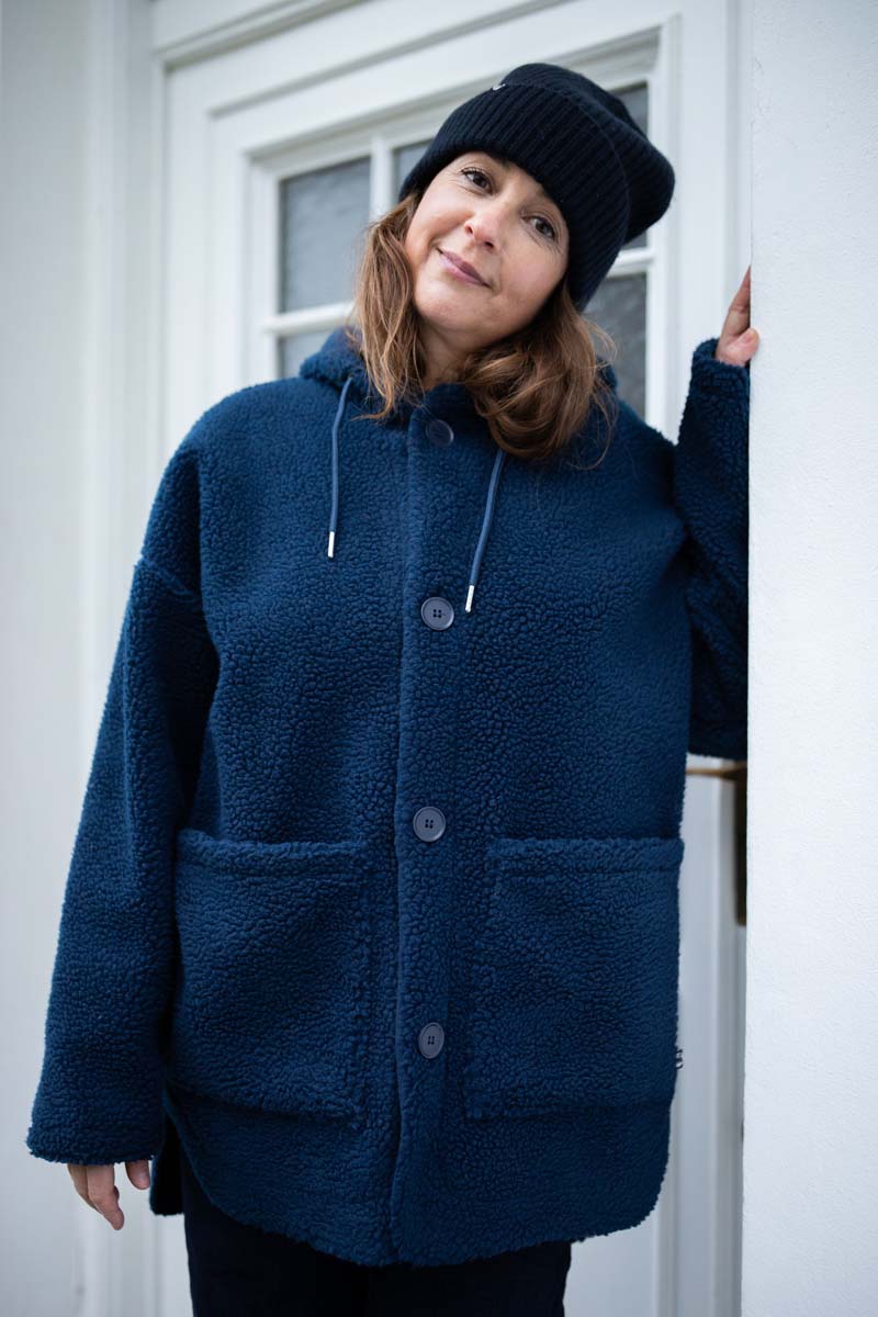 Fuzzy navyblå fleecejakke til kvinder