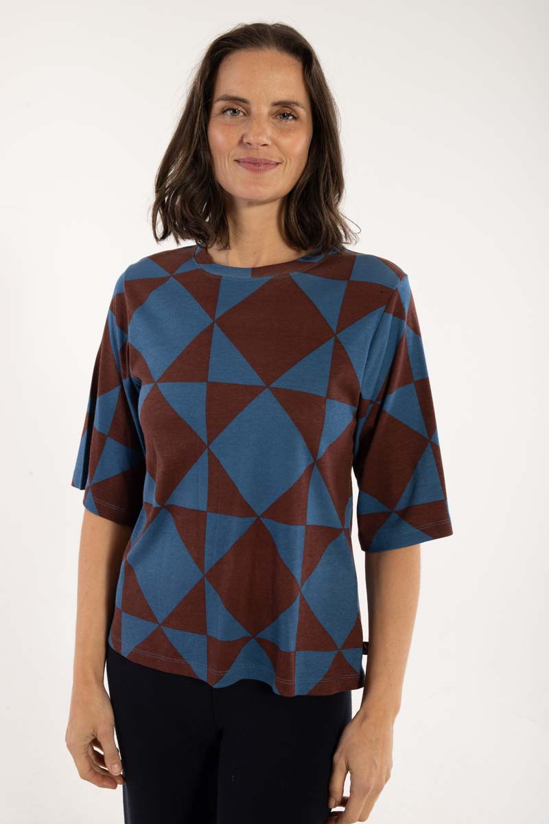 ORGANIC - Daneglad Interlock Tee Ocean Purple DIAMETRIC