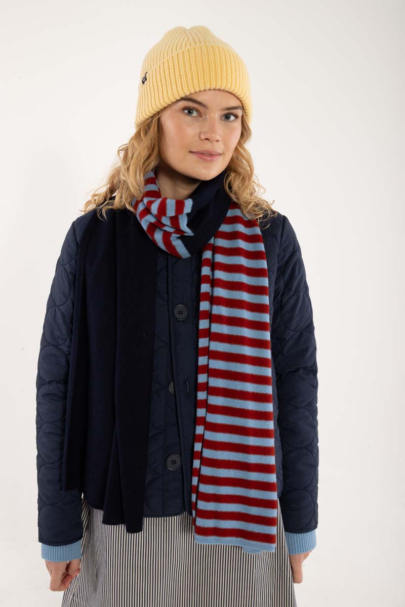 Danebundle-up Scarf Dk Brick/Lt Blue Grey