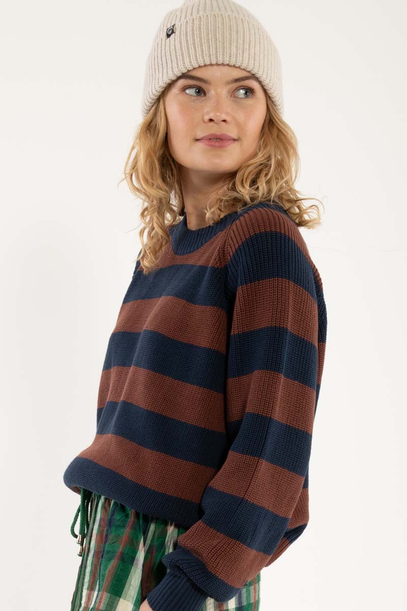 Stribet sweater i tung bomuldsstrik-1