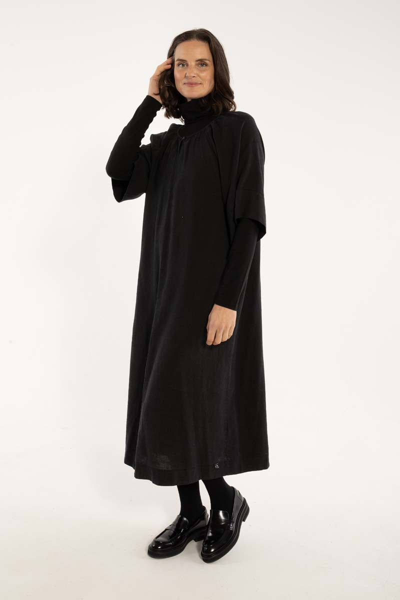 Danehostess Heavy Linnen Dress Black