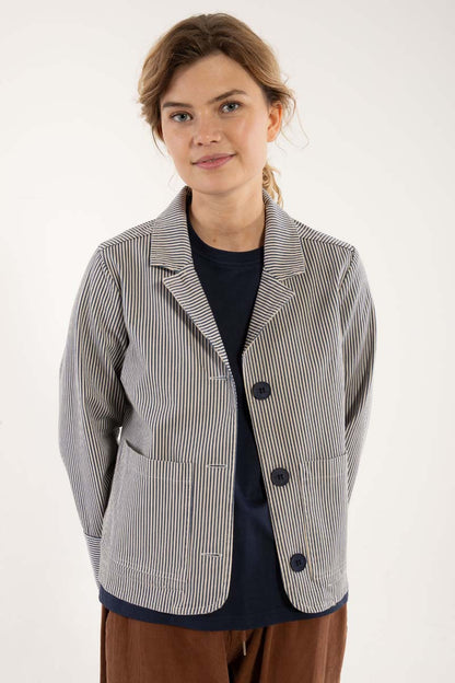 Fin canvasblazer med navyblå og hvide striber til kvinder