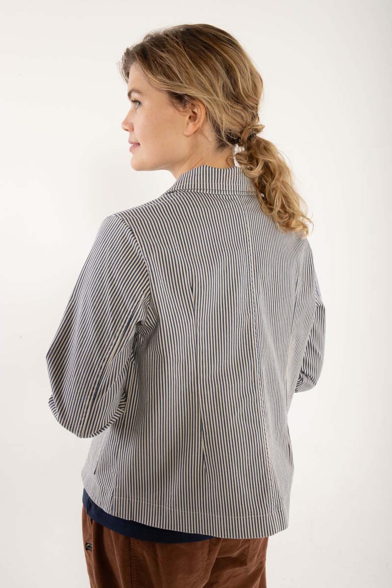Fin canvasblazer med navyblå og hvide striber til kvinder