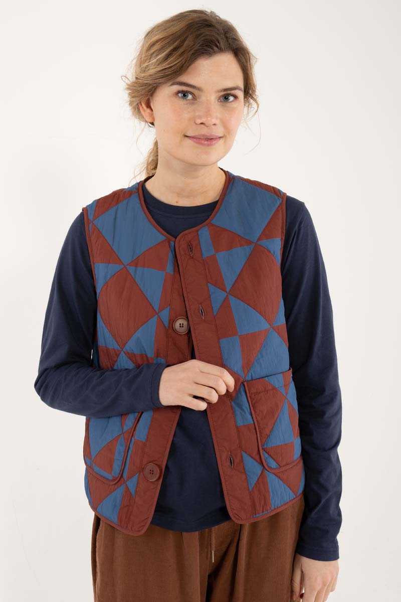 Danefield AOP Thermo Vest Dk Brick/Warm Blue DIAMETRIC