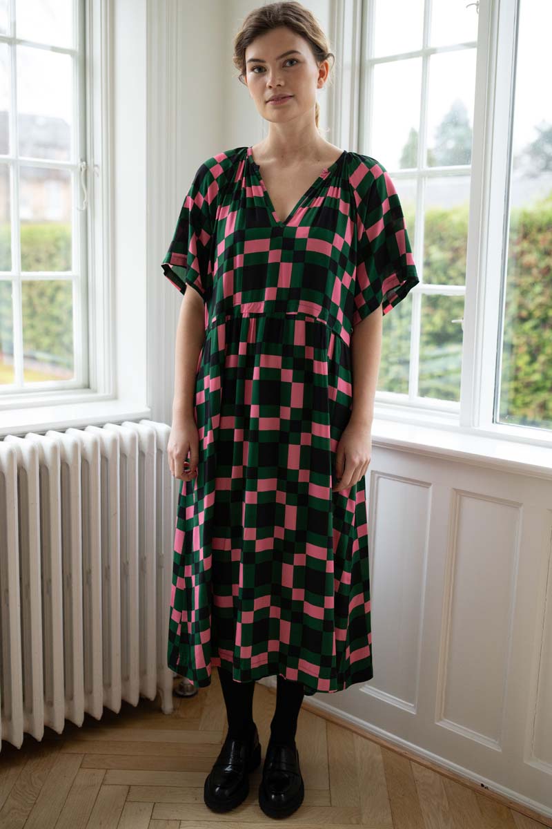 Daneluft 3/4 Viscose Dress Dk Pine PIX