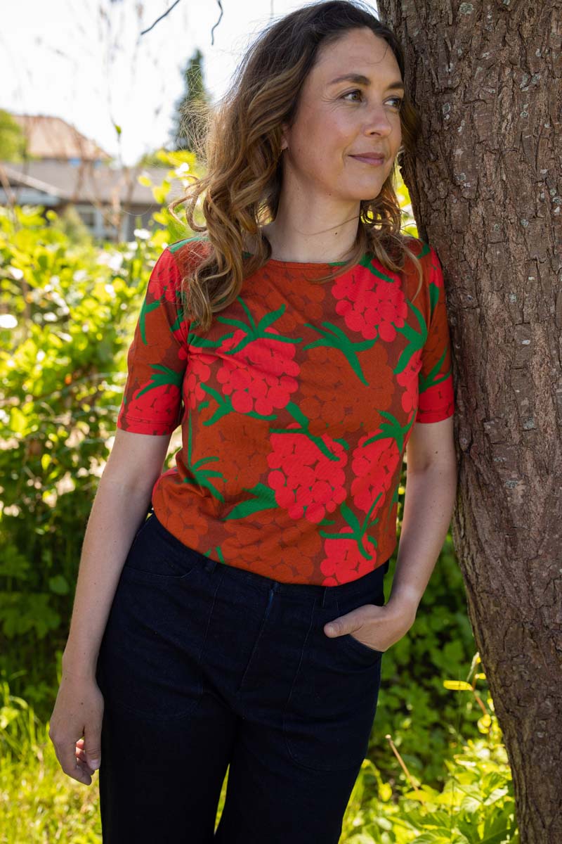 Daneboat Neck Viscose Tee Rust MAXIBERRY