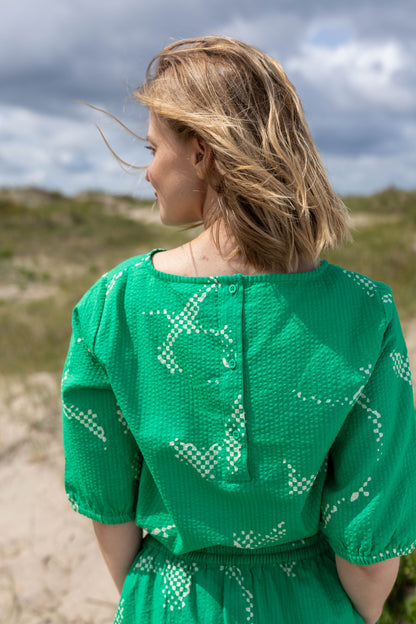 Sød bæk og bølge skjortebluse i grønt og hvidt mønster til kvinder