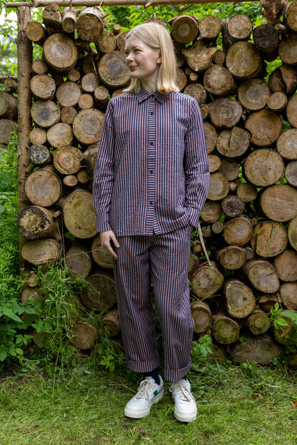 Sød bæk og bølge skjorte med smalle striber til kvinder