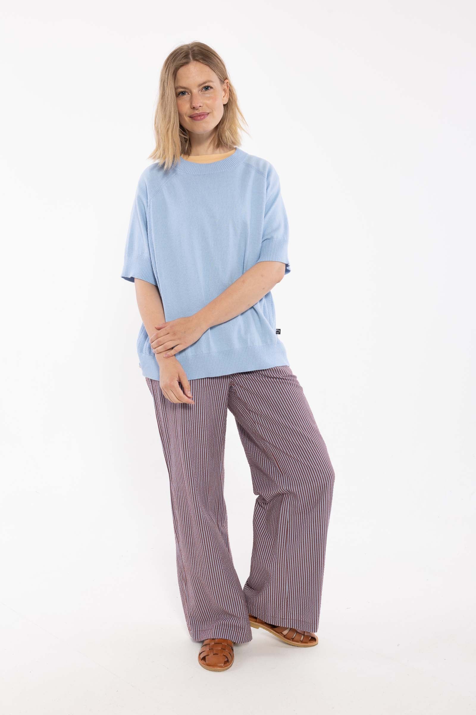 Sød himmelblå sweater til kvinder fra Danefæ