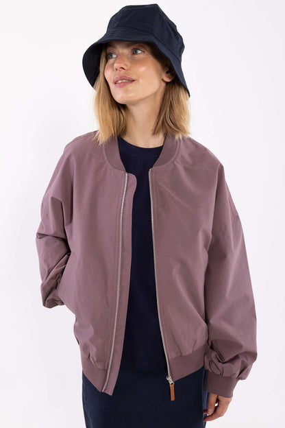 Fin kort overgangsjakke i mauve til kvinder