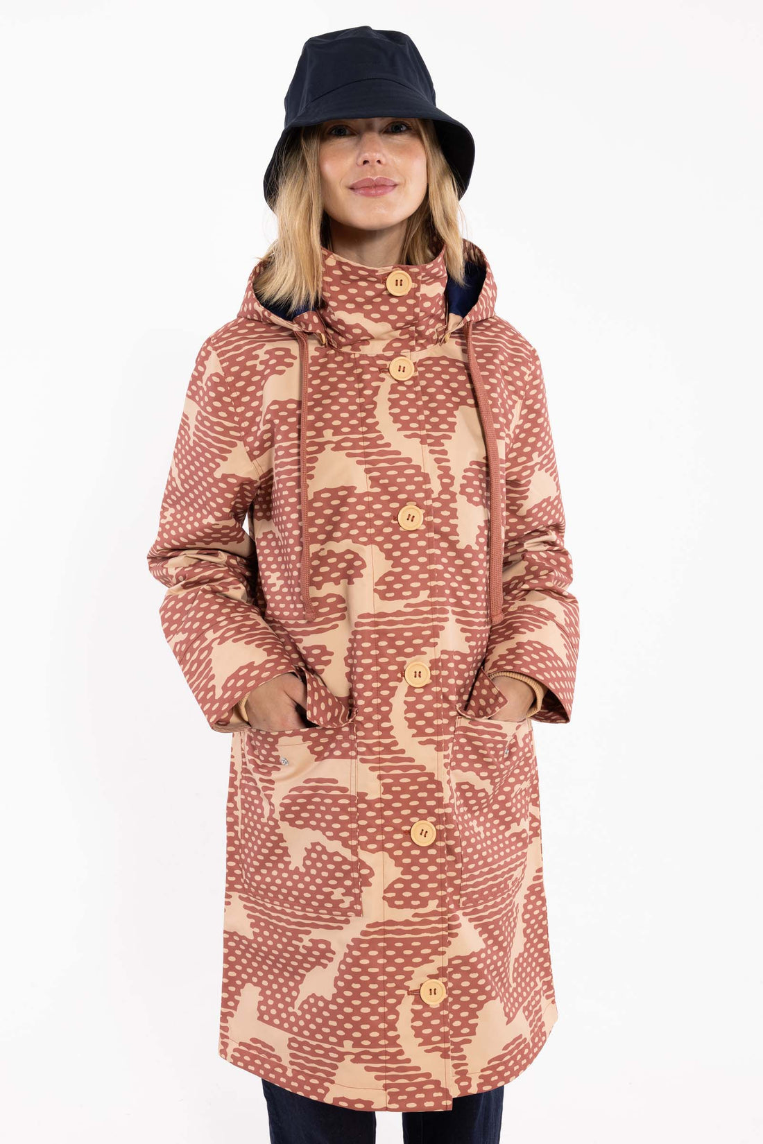 Praktisk multifarvet og mønstret jakke til kvinder-1