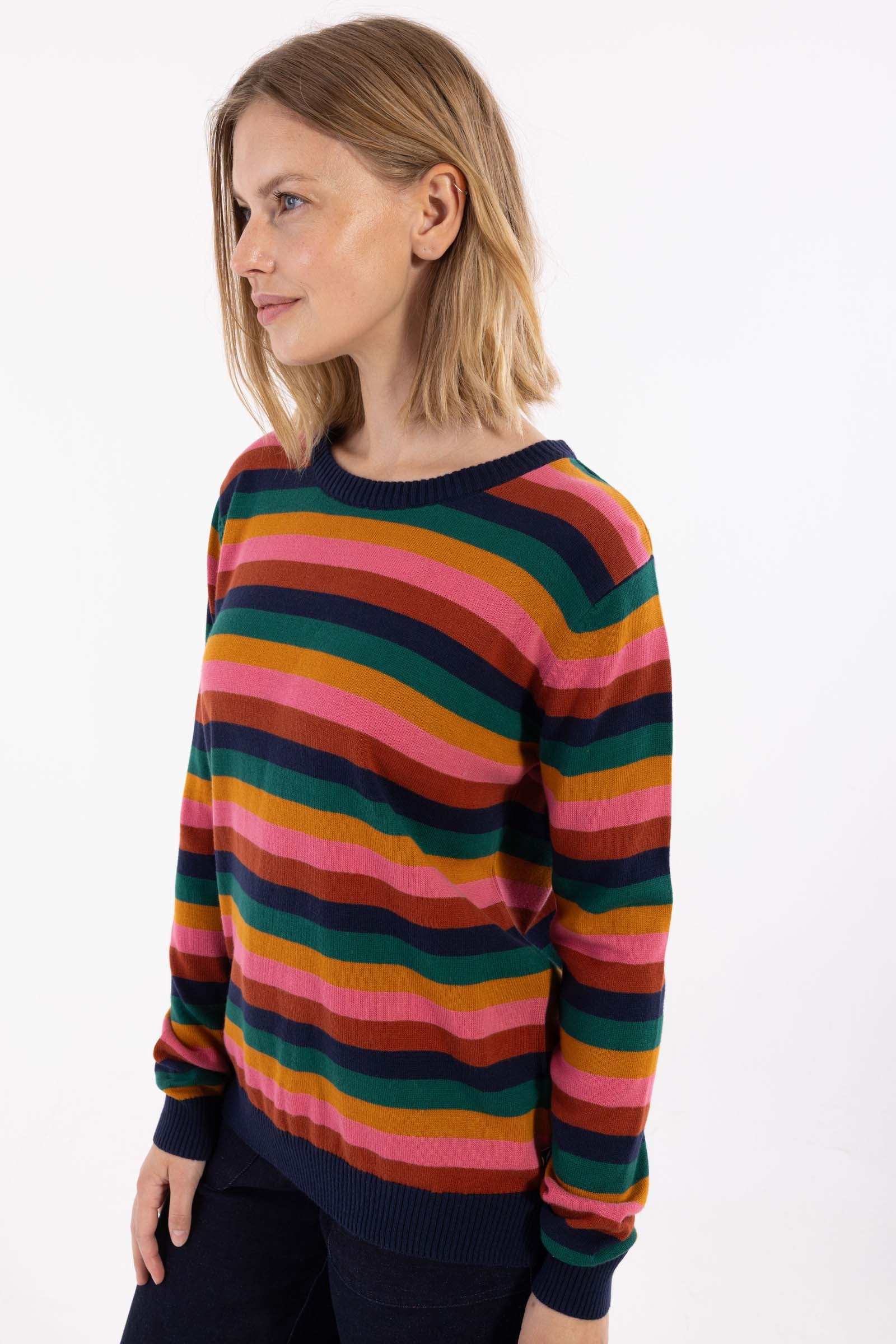 Fin farverig sweater i bomuld med striber til kvinder