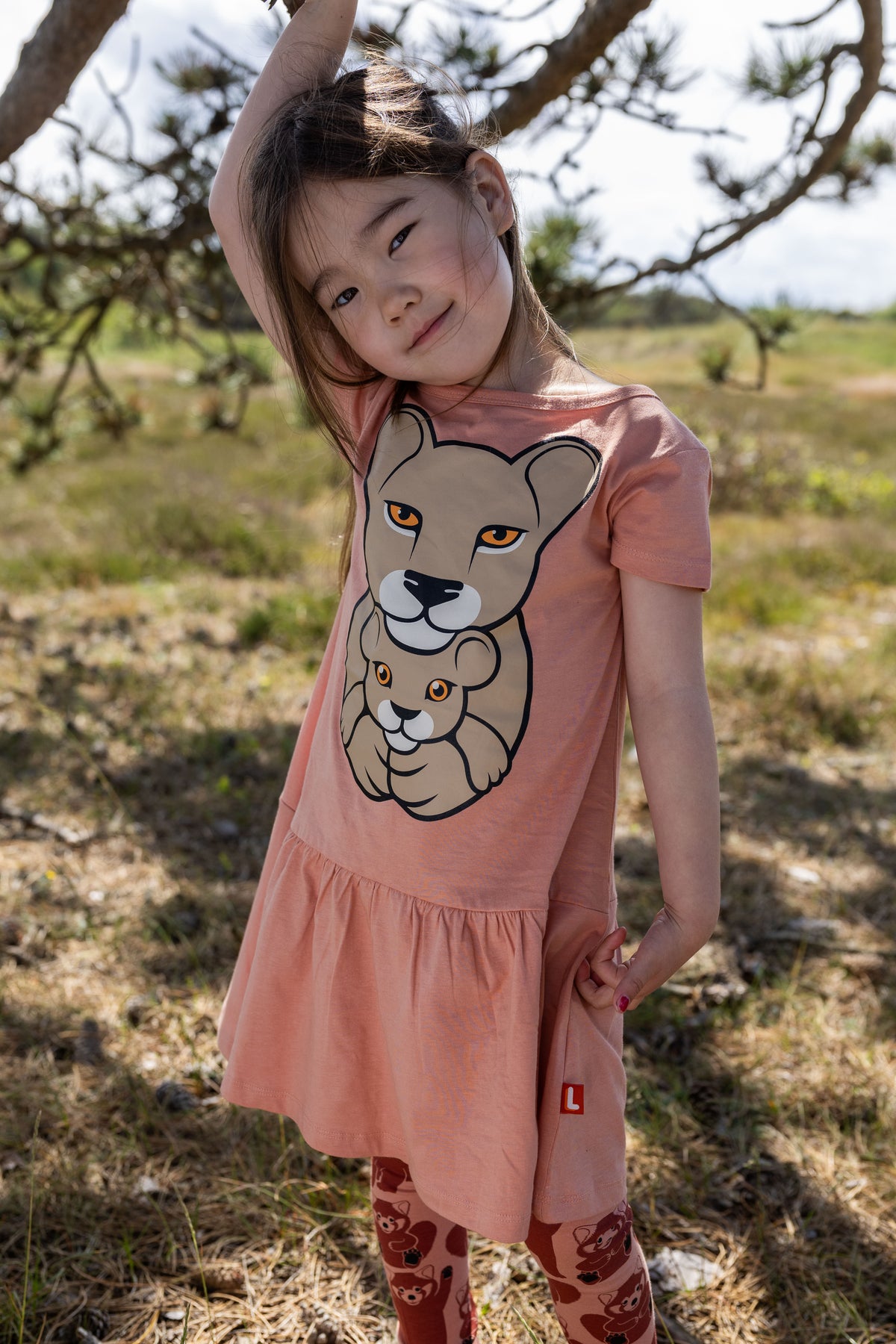 Dyrperky SS Dress Light Clay LOEVEMOR