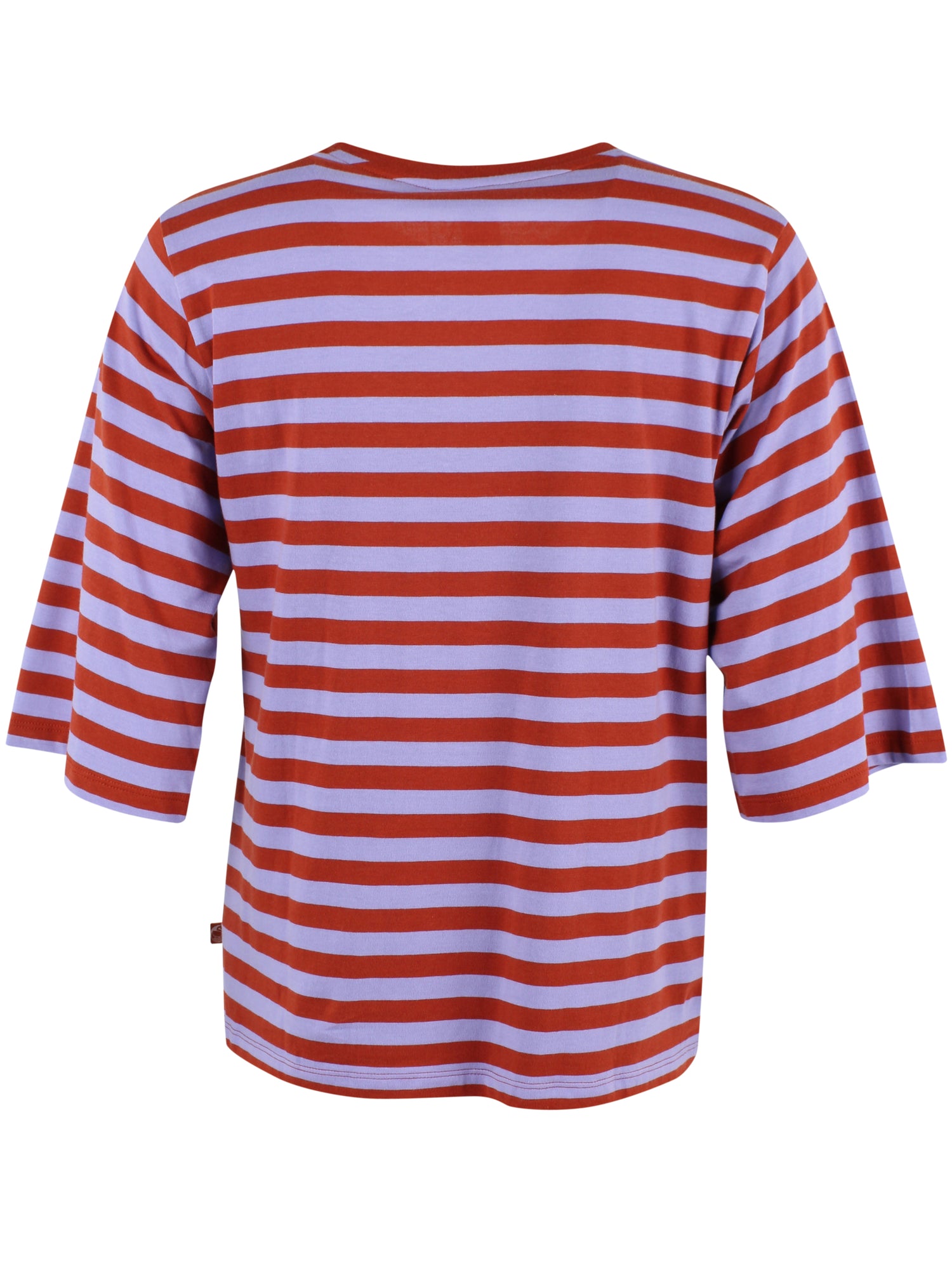 Fin t-shirt med striber i lyslilla og brændt rød, rund hals og lidt længere ærmer til kvinder