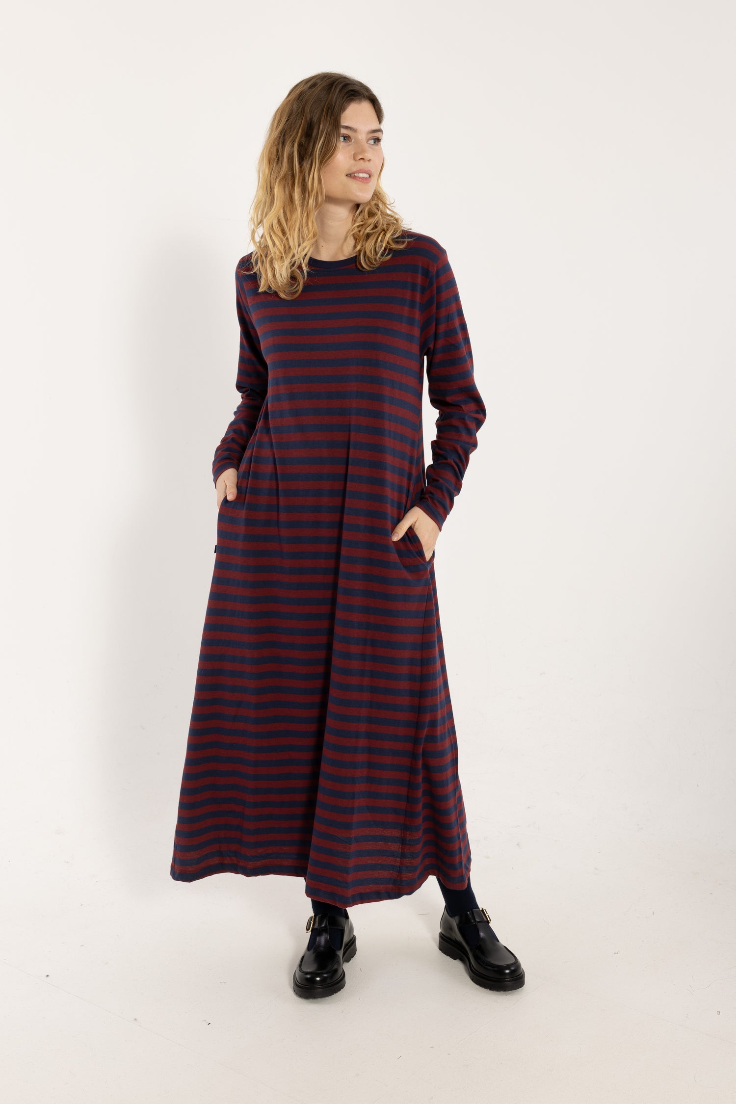 Danebasic Goodnews LS Dress Dark Cherry/Dark Navy