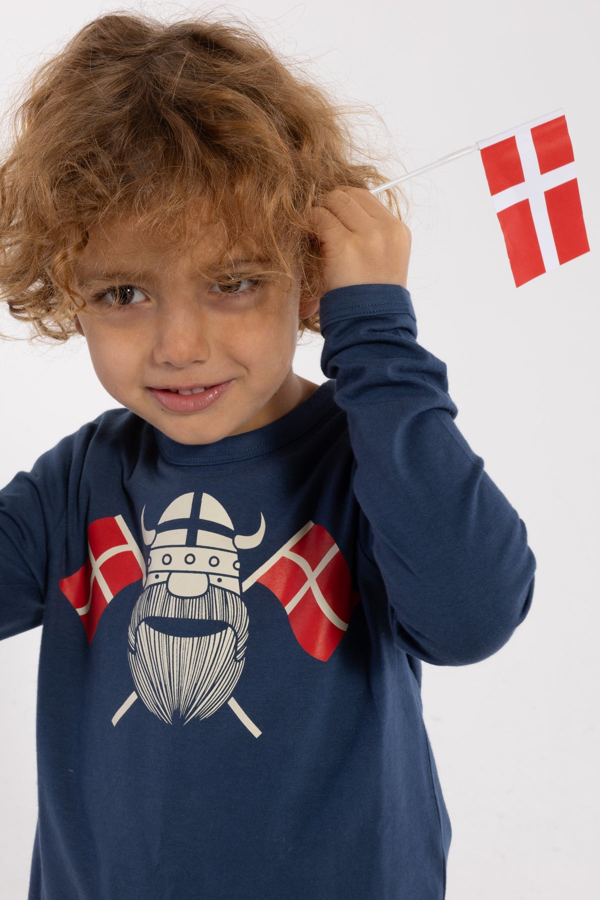 Langærmet bluse i bomuld til børn med print af viking og flag