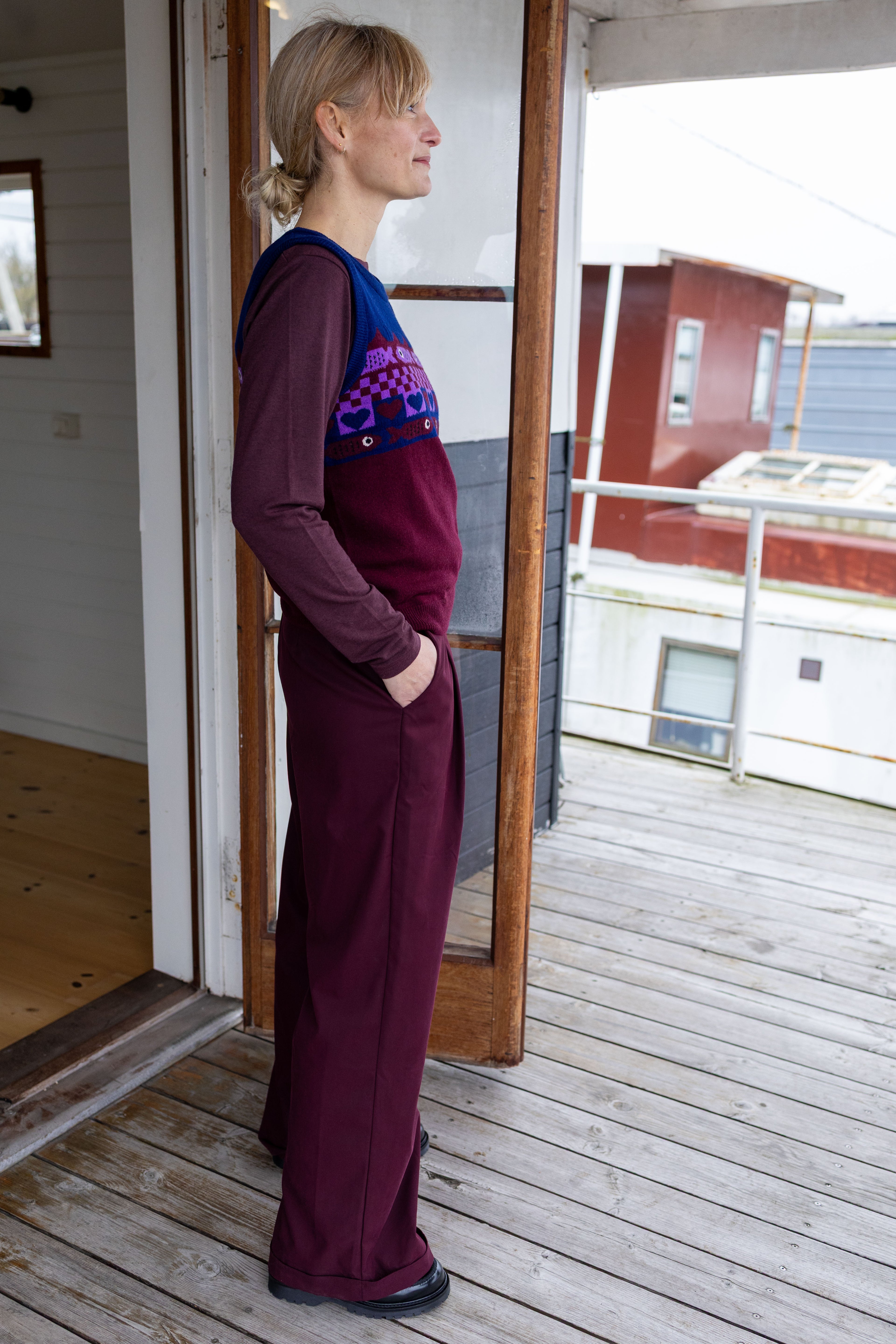 Danebeat Merino Wool Vest Deep Blue/Dark Wine_Fish Jaquard