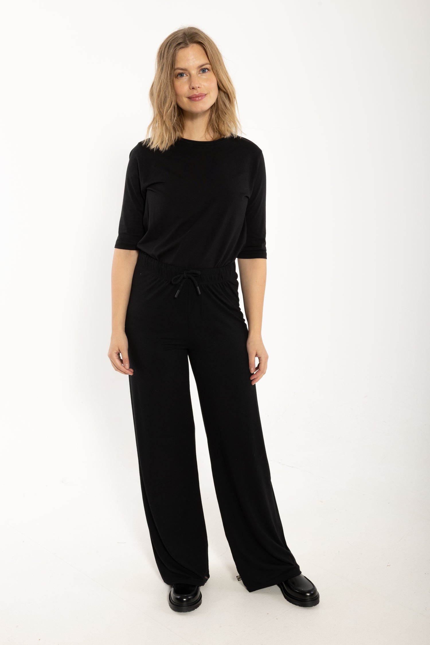 Danecitrus Wool Pants Black