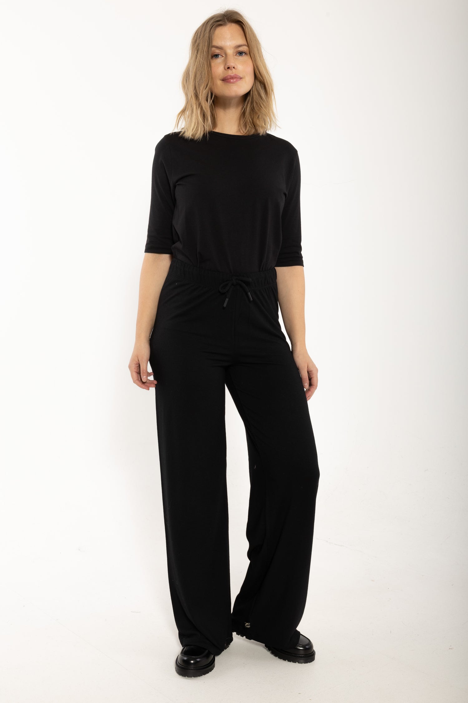 Danecitrus Wool Pants Black