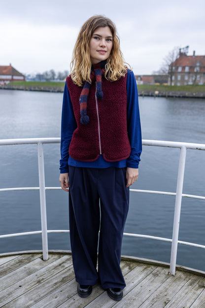 Danecubist Fuzzy Wool Fleece Vest Berry Compote