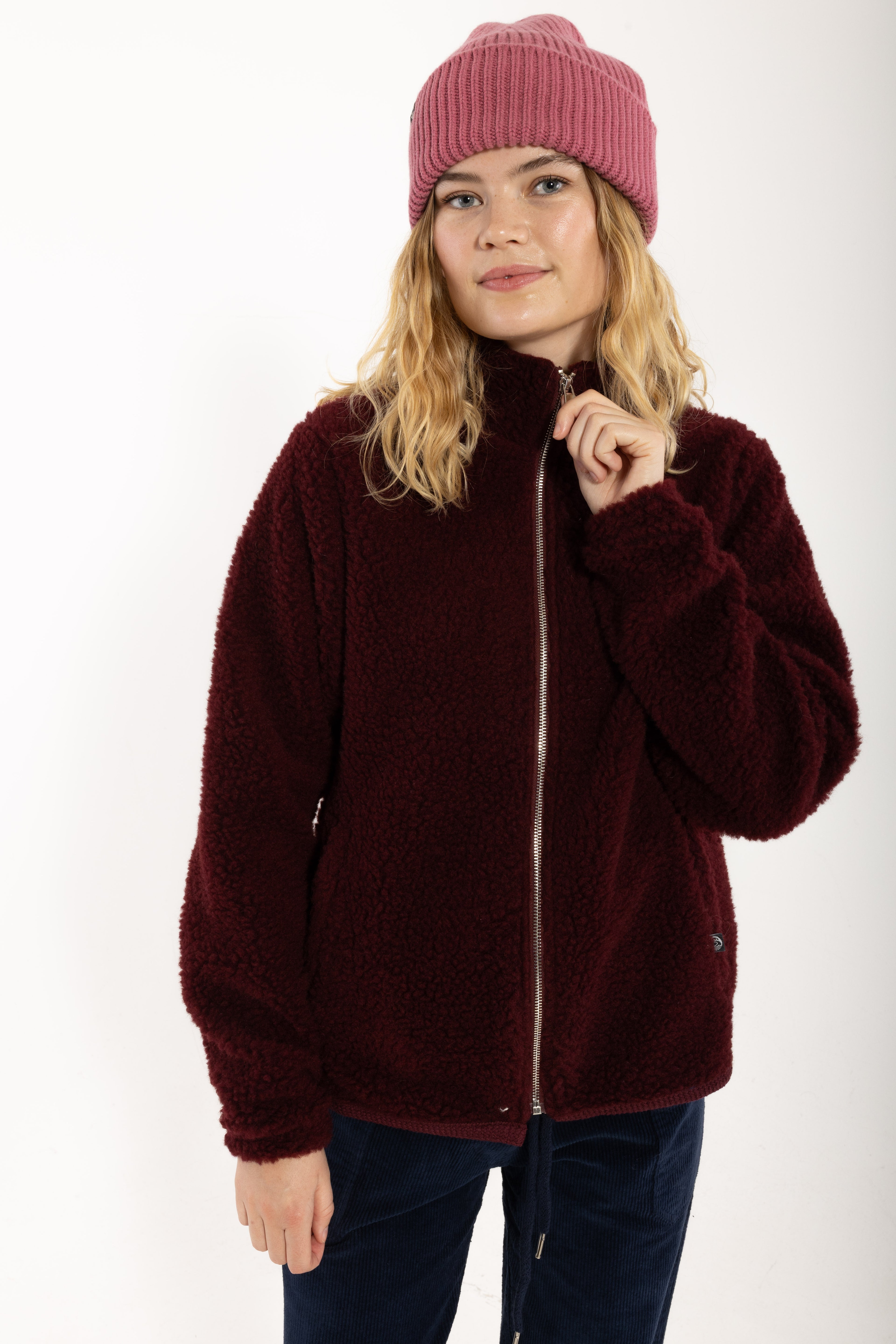 Danedada Fuzzy Wool Fleece Zip-Up Dark Wine